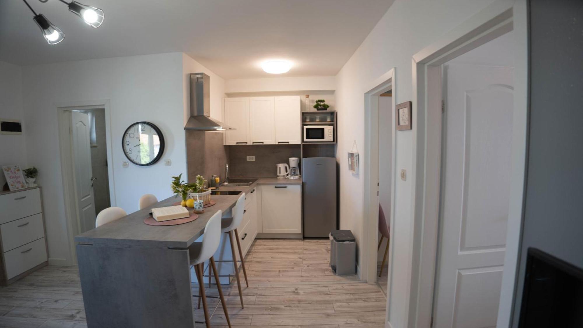 רוביני Apartments San Francesco מראה חיצוני תמונה