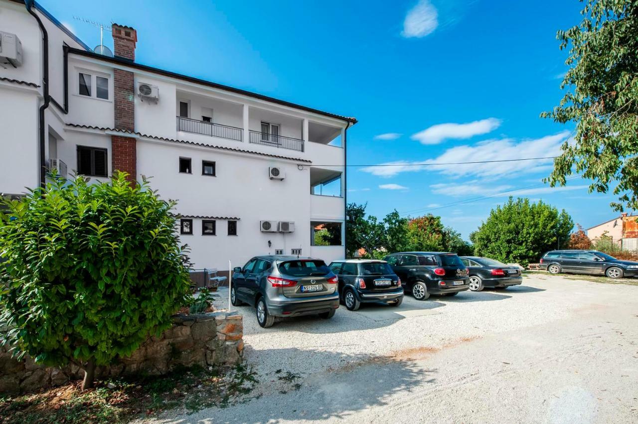 רוביני Apartments San Francesco מראה חיצוני תמונה